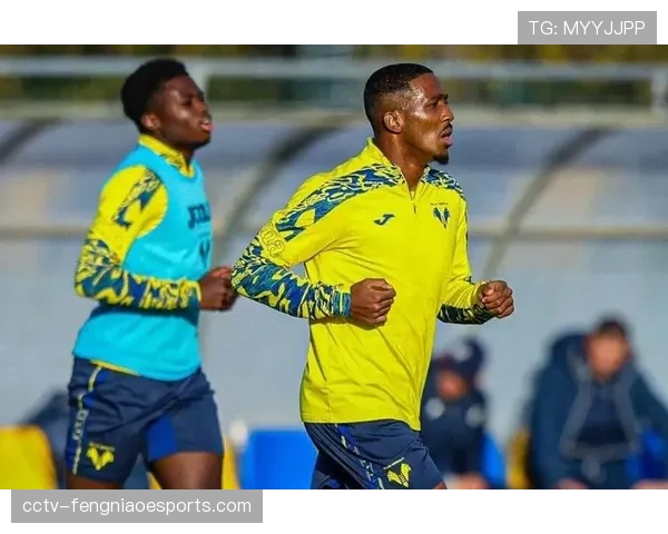 上半场战报：维罗纳1-0领先乌迪内斯，苏斯洛夫点射破门