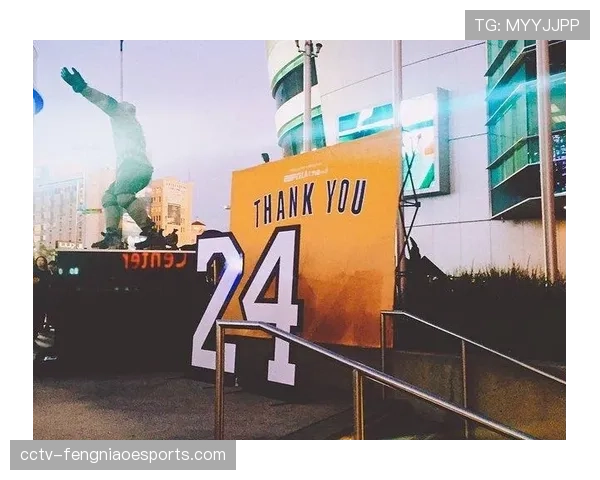 一个社区篮球馆的三十年：见证芝加哥篮球文化的变迁